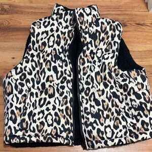Cropped vest